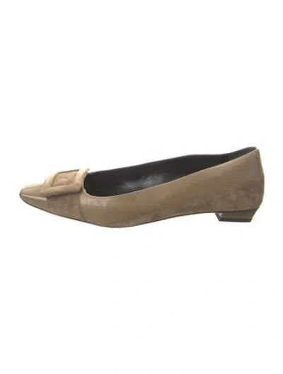 Pre-owned Roger Vivier Leather Flats In Green