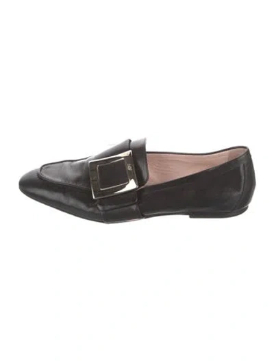 Pre-owned Roger Vivier Leather Loafers In Black