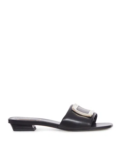 Roger Vivier Square Head Design Flip-flops In Black