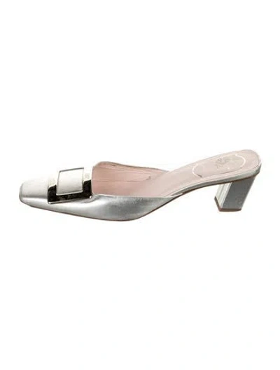 Pre-owned Roger Vivier Leather Mules In Metallic/silver