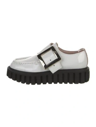 Pre-owned Roger Vivier Leather Oxfords In Multi