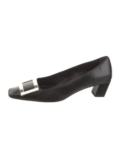 Pre-owned Roger Vivier Leather Pumps In Black