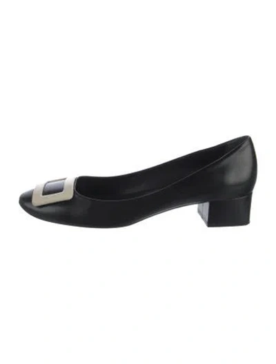 Pre-owned Roger Vivier Leather Pumps In Black