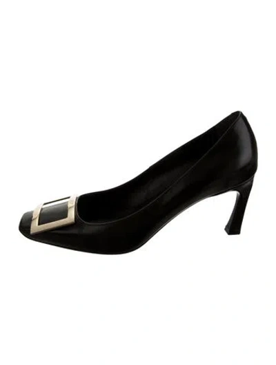 Pre-owned Roger Vivier Leather Pumps In Black