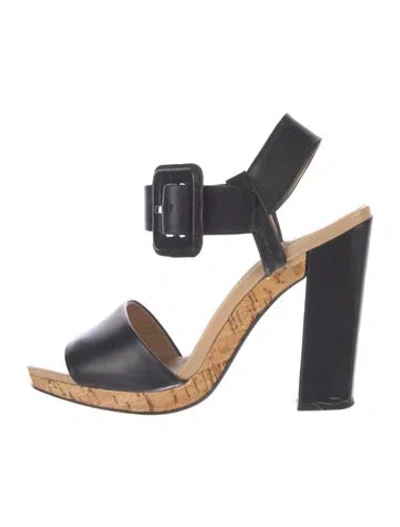Pre-owned Roger Vivier Leather Sandals In Black