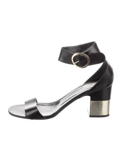 Pre-owned Roger Vivier Leather Sandals In Black