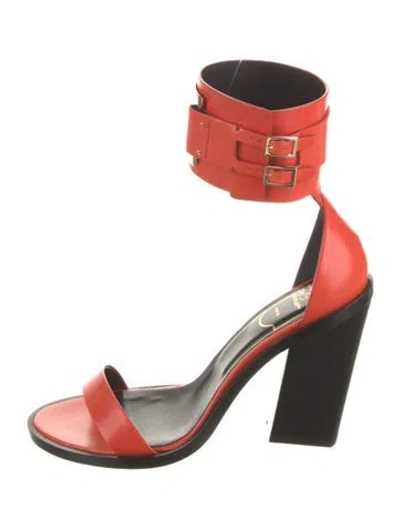 Pre-owned Roger Vivier Leather Sandals In Orange