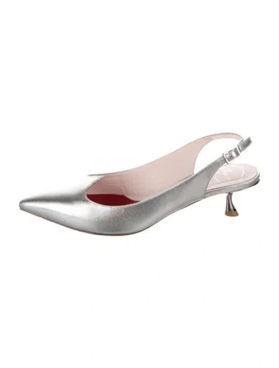 Pre-owned Roger Vivier Leather Slingback Pumps In Gray