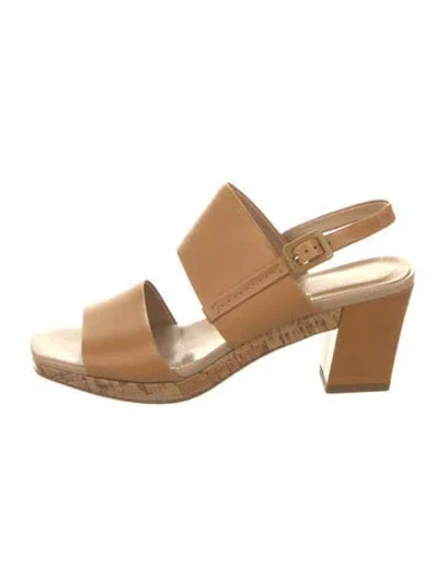 Pre-owned Roger Vivier Leather Slingback Sandals In Neutral