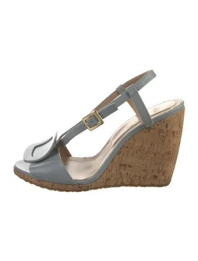 Pre-owned Roger Vivier Leather Slingback Sandals In White