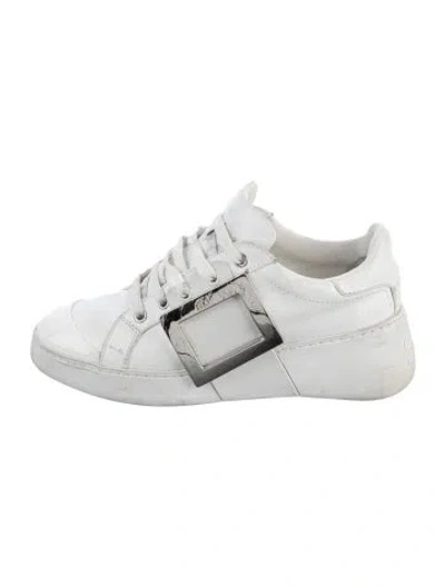 Pre-owned Roger Vivier Leather Sneakers In White