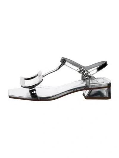 Pre-owned Roger Vivier Leather T-strap Sandals W/ Tags In Silver