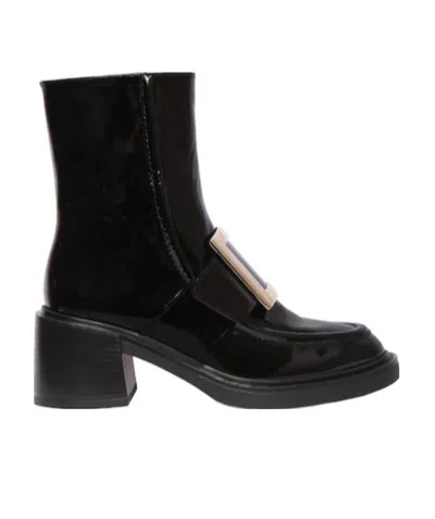 Roger Vivier Logo Boots In Black