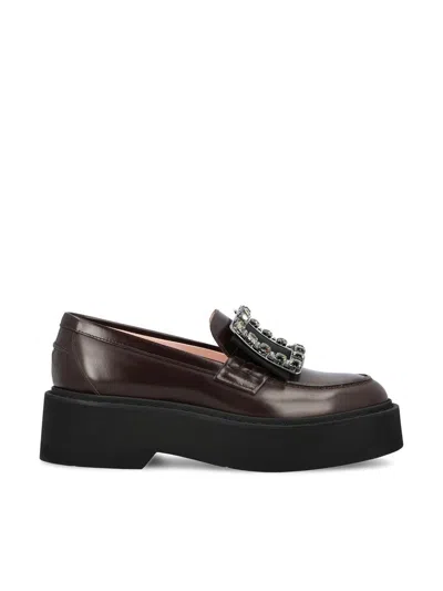 Roger Vivier Low Shoes In Brown