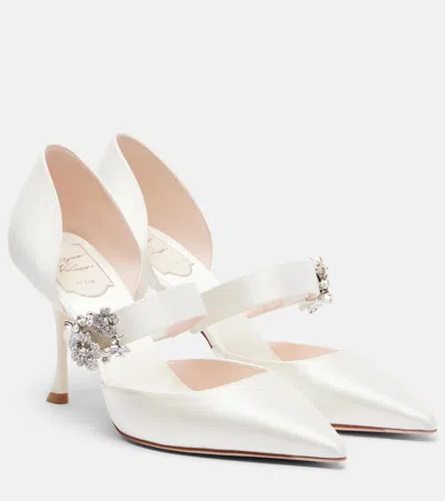 Roger Vivier Mini Bouquet Embellished Satin Pumps In White