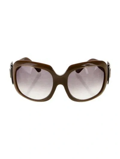 Pre-owned Roger Vivier Oversize Gradient Sunglasses In Brown