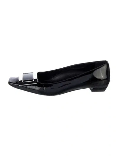 Pre-owned Roger Vivier Patent Leather Ballet Flats In Black