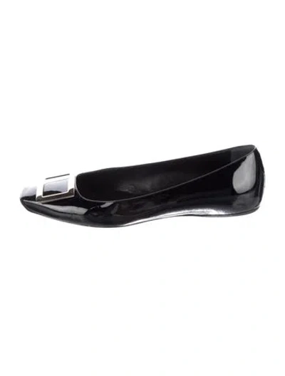 Pre-owned Roger Vivier Patent Leather Ballet Flats In Black