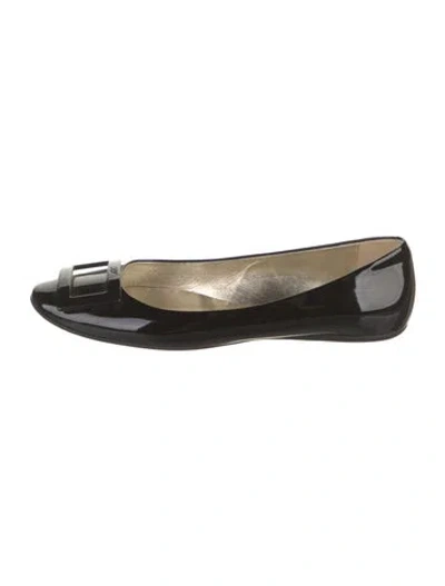 Pre-owned Roger Vivier Patent Leather Ballet Flats In Black