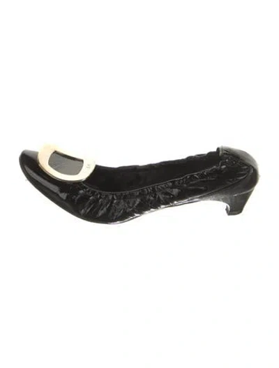 Pre-owned Roger Vivier Patent Leather Ballet Flats In Black