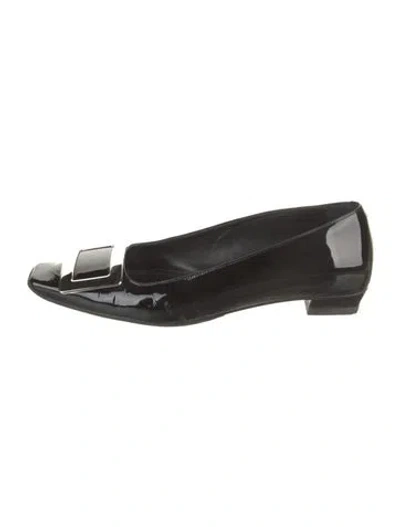 Pre-owned Roger Vivier Patent Leather Ballet Flats In Black