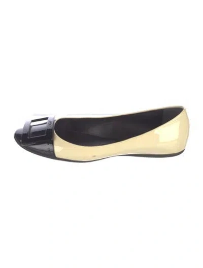 Pre-owned Roger Vivier Patent Leather Ballet Flats In Black