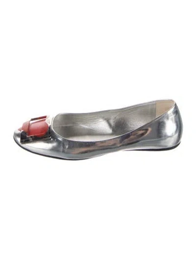 Pre-owned Roger Vivier Patent Leather Ballet Flats In Silver