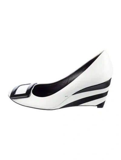 Pre-owned Roger Vivier Patent Leather Colorblock Pattern Pumps In Multi