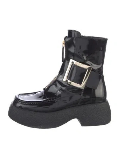 Pre-owned Roger Vivier Patent Leather Combat Boots In Blue