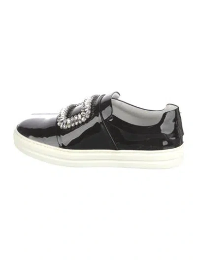 Pre-owned Roger Vivier Patent Leather Crystal Embellishments Sneakers In Black