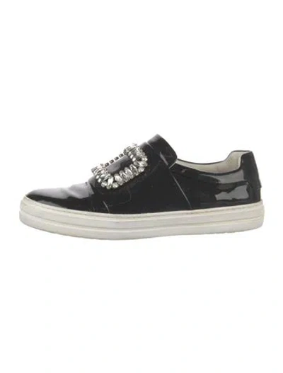 Pre-owned Roger Vivier Patent Leather Crystal Embellishments Sneakers In Black