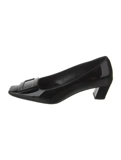 Pre-owned Roger Vivier Patent Leather Flats In Black