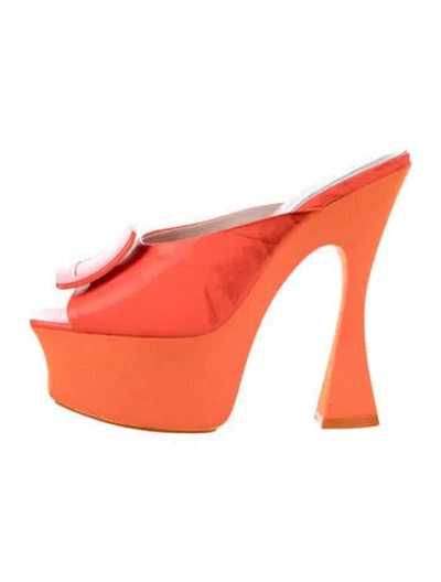 Pre-owned Roger Vivier Patent Leather Mules In Orange