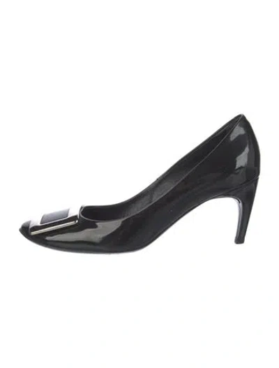 Pre-owned Roger Vivier Patent Leather Pumps In Black
