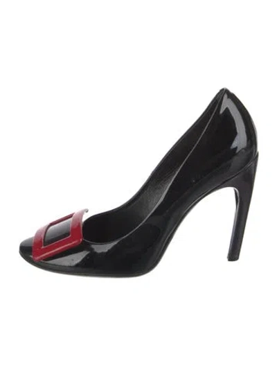 Pre-owned Roger Vivier Patent Leather Pumps In Black