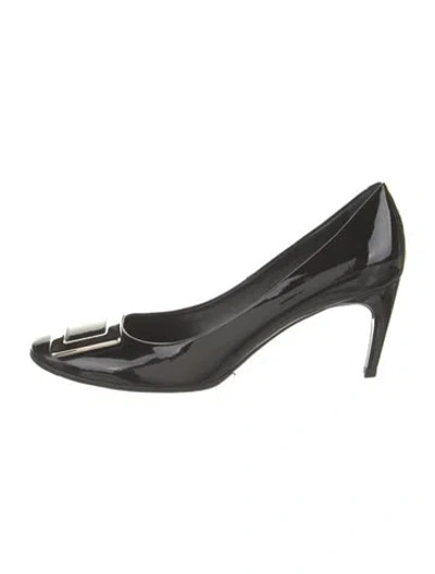 Pre-owned Roger Vivier Patent Leather Pumps In Black