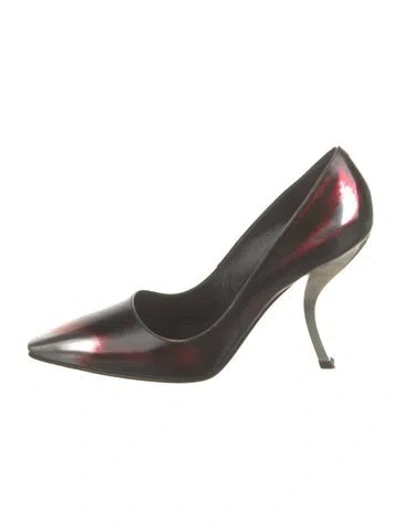 Pre-owned Roger Vivier Patent Leather Pumps In Brown