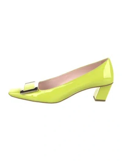 Pre-owned Roger Vivier Patent Leather Pumps In Green