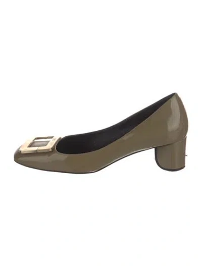 Pre-owned Roger Vivier Patent Leather Pumps In Green