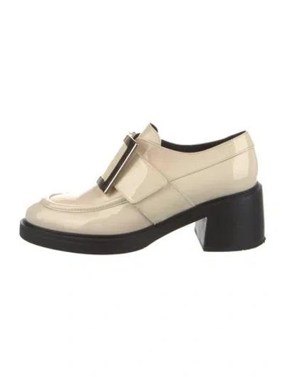 Pre-owned Roger Vivier Patent Leather Pumps In Neutral