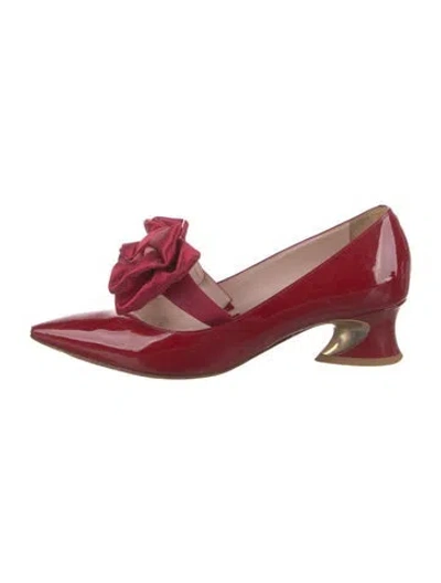 Pre-owned Roger Vivier Patent Leather Pumps In Red