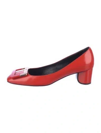 Pre-owned Roger Vivier Patent Leather Pumps In Red