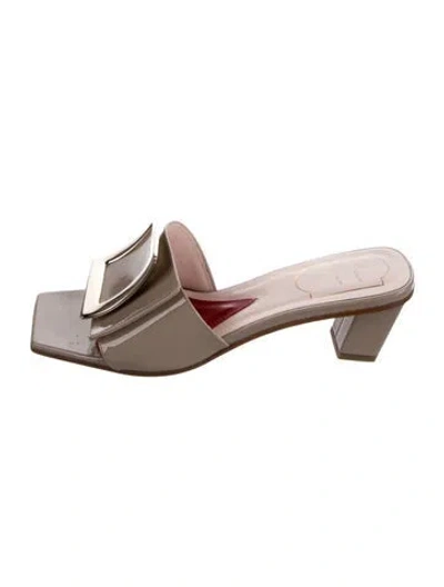 Pre-owned Roger Vivier Patent Leather Slides In Gray