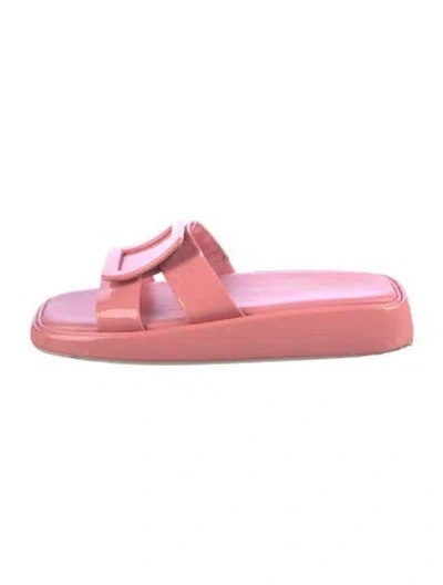 Pre-owned Roger Vivier Patent Leather Slides In Pink