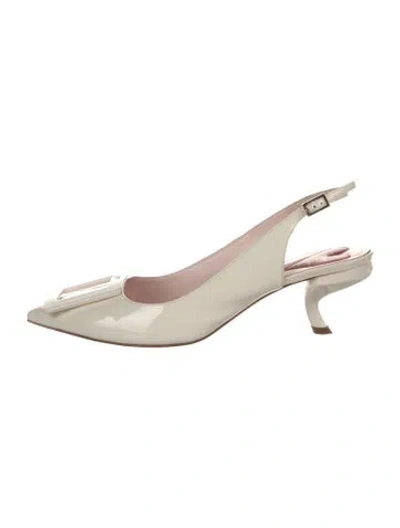 Pre-owned Roger Vivier Patent Leather Slingback Pumps In Neutral