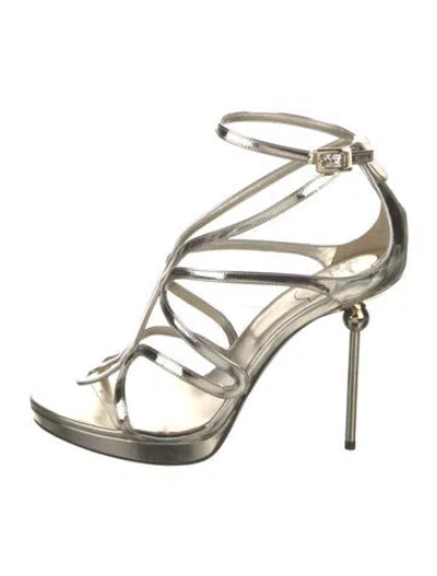 Pre-owned Roger Vivier Patent Leather Slingback Sandals In Gold