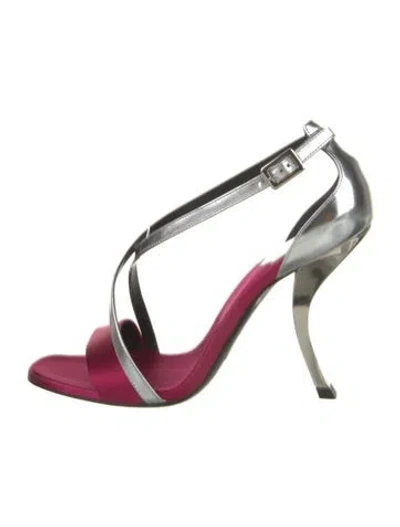 Pre-owned Roger Vivier Patent Leather Slingback Sandals In Pink