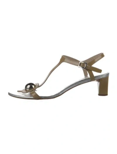 Pre-owned Roger Vivier Patent Leather T-strap Sandals In Black