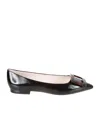 Roger Vivier Gommettine Ballerinas In Black