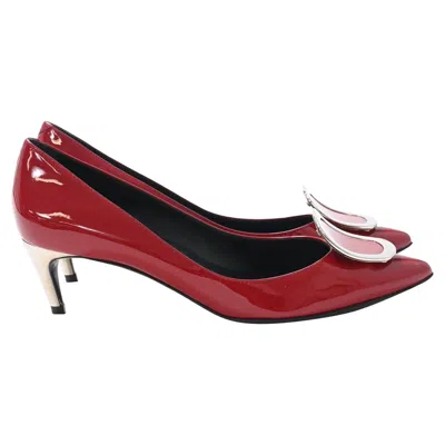 Roger Vivier Pointed Toe Pumps In Red Patent Leather